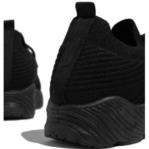 Black Slip On Comfy Athleisure Sneakers - Picture 5 of 10